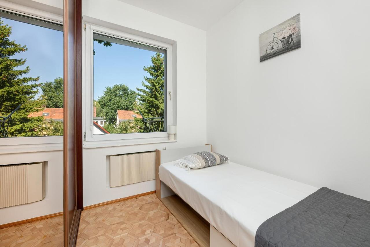 Bright & Spacious Family Apartment In Miedzyzdroje With Parking And 3 Balconies By Noclegi Renters Exterior photo